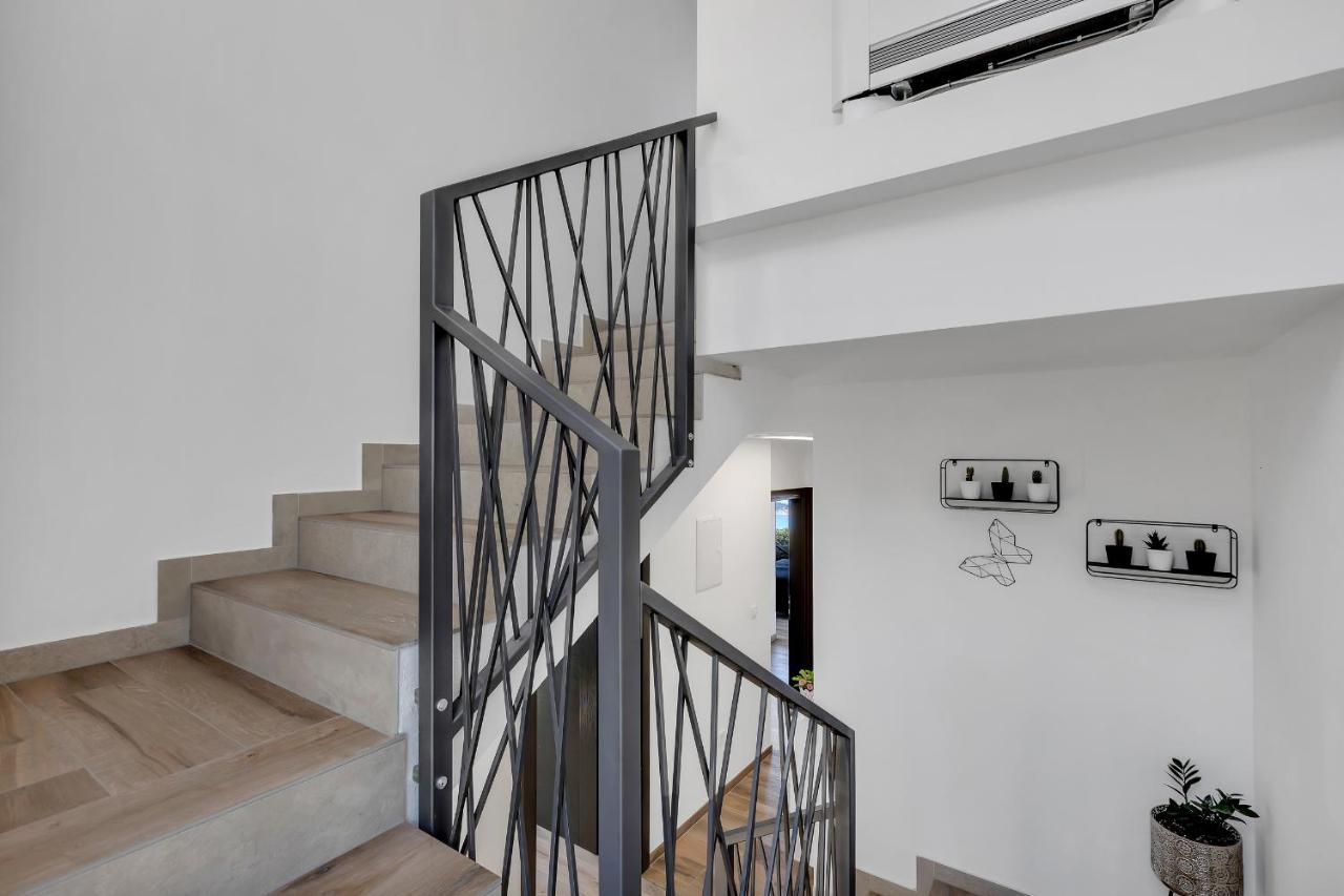 Villa Nina 2, Макарска Екстериор снимка